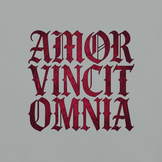 Amor Vincit Omnia | T-shirt